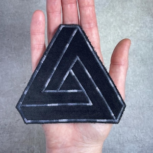 Large Penrose Triangle Velvet Patch | Optical Illusion Art | Iron-on Patch for Jackets