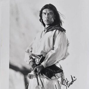 WES STUDI SIGNED Photo  - Dances with Wolves - The Last of the Mohicans - Geronimo: An American Legend  w coa