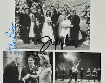 MAFIA! Cast Signed Photo x3 - LLOYD BRIDGES, Christina Applegate, Jay Mohr w/coa