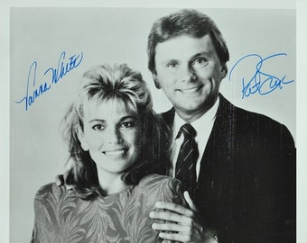 WHEEL OF FORTUNE Signed Photo x2 - Pat Sajak & Vanna White w/coa
