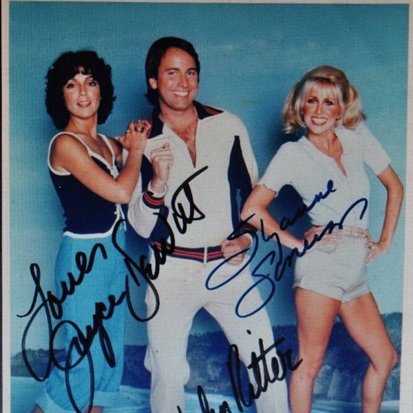 THREES COMPANY Cast Signed Photo x3- John Ritter, Susan Somers, Joyce Dewitt w/coa