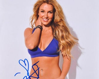 BRITNEY SPEARS Signed Photo w/COA