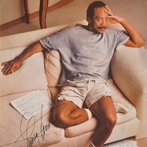 QUINCEY JONES Signed Photo  w/coa