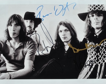 PINK FLOYD SIGNED Photo x4 - Roger Waters, David Gilmour +  w/coa