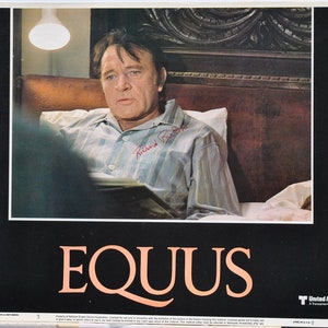 RICHARD BURTON Signed Photo - EQUUS - 11&quot;x 14&quot; w/coa