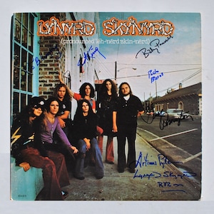 LYNYRD SKYNYRD Signed Album x6 - Artimus Pyle, Gary Rossington++ w/coa