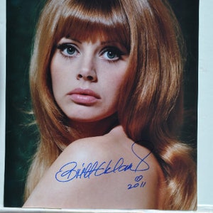 BRITT EKLAND PODPISANE ZDJĘCIE - Człowiek ze złotym pistoletem - Get Carter - The Wicker Man - Endless Night z kolegą