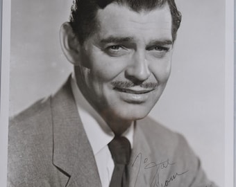 Clark Gable （クラークゲーブル）直筆サイン（鑑定書付き） クラーク・ゲーブル自筆サイン入ブロマイド Clark Gable(大きさ