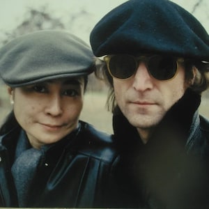 John Lennon And Yoko Ono Signed Autographed Card And Photo - The Beatles w/coa