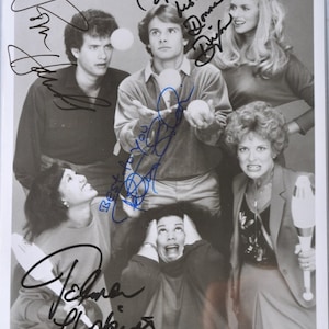 BOSOM BUDDIES CAST Signed Photo x4 - Tom Hanks, Telma Hopkins Donna Dixon and Peter Scolari