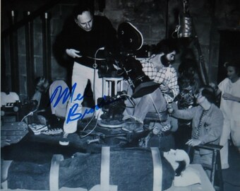 MEL BROOKS Signed Photo - Young Frankenstein, Movie Set Filming w/coa