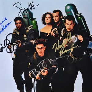 GHOSTBUSTERS Cast Signed Photo x5 - Bill Murray, Dan Aykroyd, Harold Ramis + w/coa