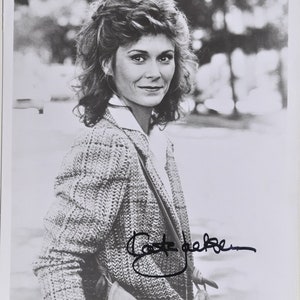 KATE JACKSON SIGNED Photo - Charlie&#39;s Angels  w/coa