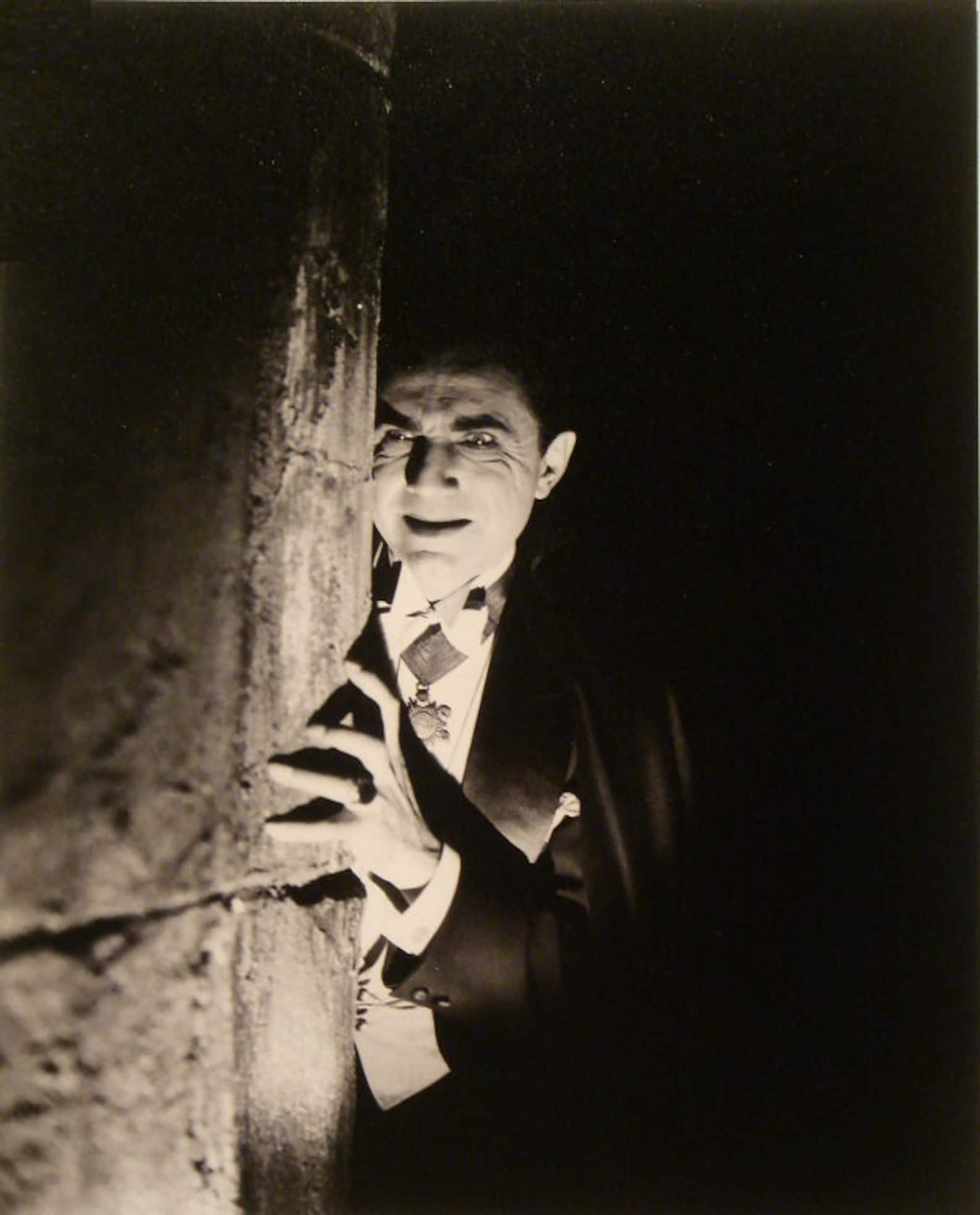 BELA LUGOSI Signed Autographed Page & Photo - Count Dracula W/coa - Etsy
