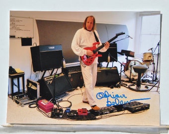 キング・クリムゾン 直筆サイン入り写真 6枚組 - エイドリアン