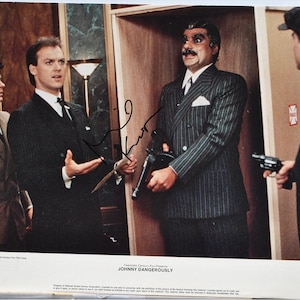 MICHAEL KEATON SIGNED Photo - Johnny Dangerously  11x14  w/coa