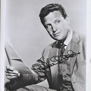 ROBERT STACK SIGNED Photo - The Untouchables  w/coa