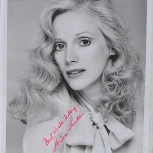 SONDRA LOCKE Signed Photo – Willard, Outlaw Josey Wales w/coa