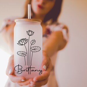Personalized Birth Flower Coffee Cup With Name Personalized Birth Flower Tumbler Bridesmaid Proposal, Gifts for Her Party Favor