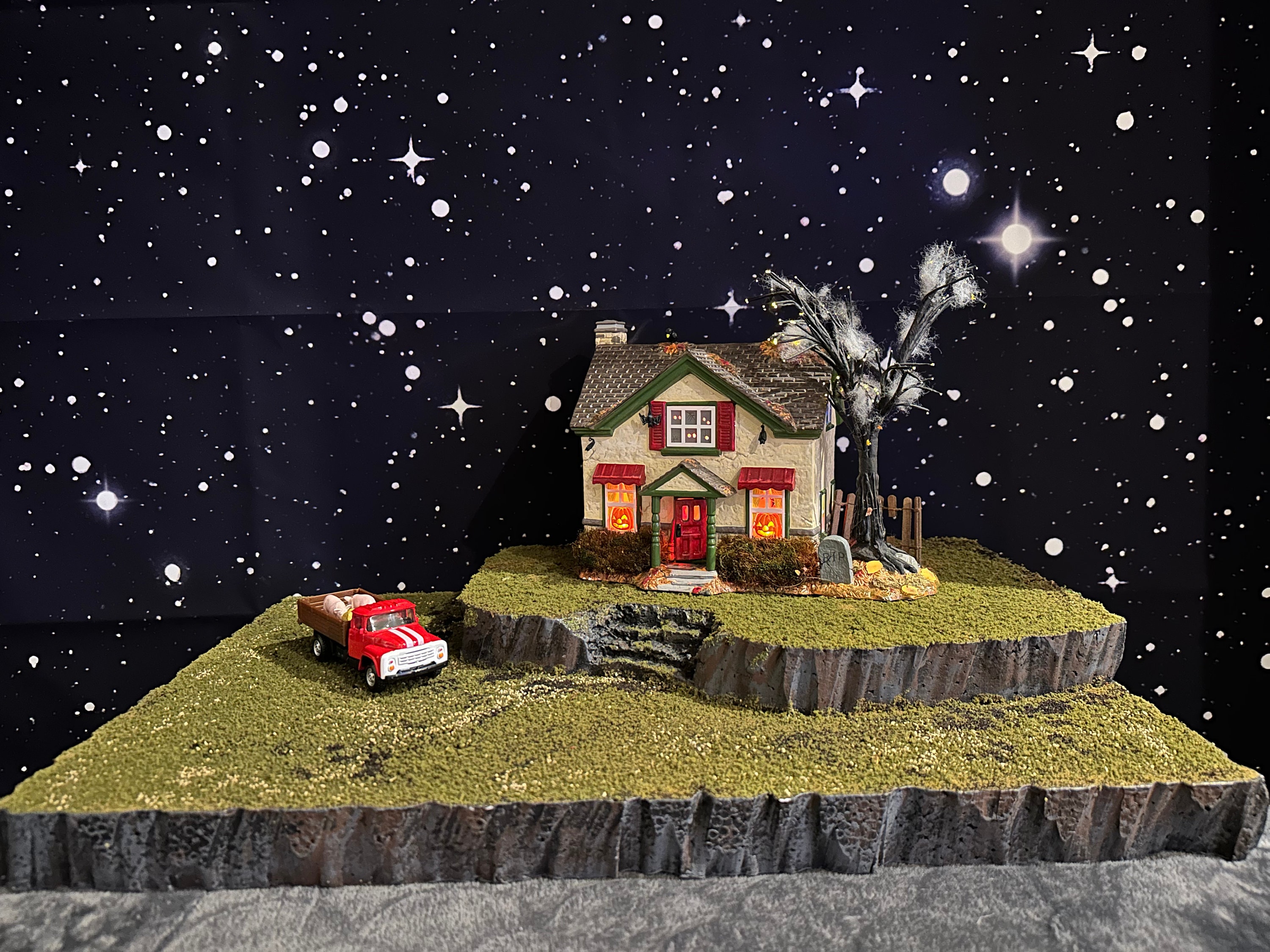 Department 56 Snow Village Halloween Castle Calvaria