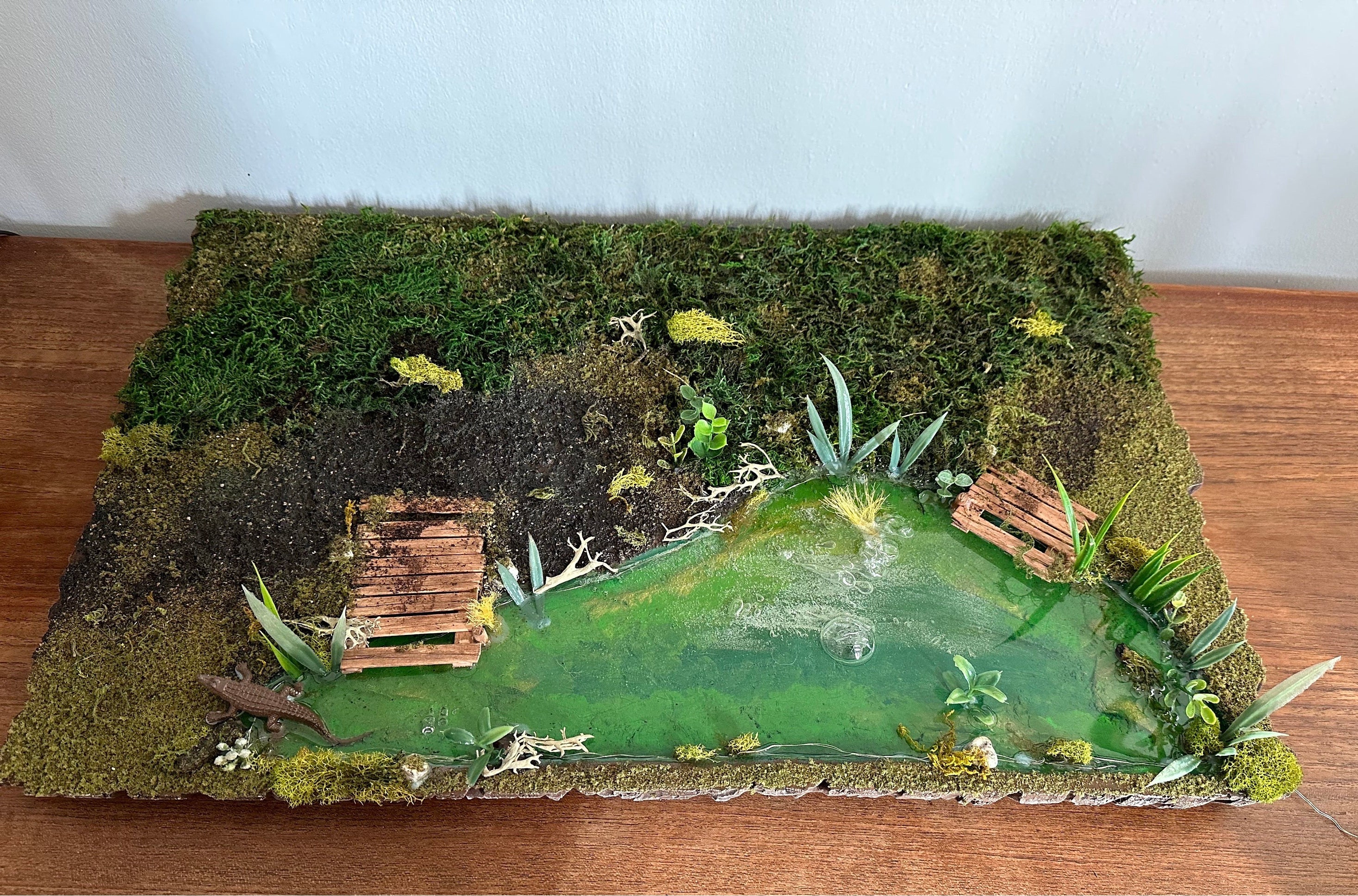 Halloween Village Swamp Display Platform Halloween Village Christmas ...