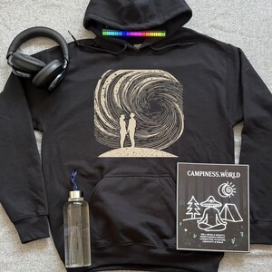 Cosmic Romance Tale Sweatshirt, emotionale Galaxie Soulmates Geschenk zum 20