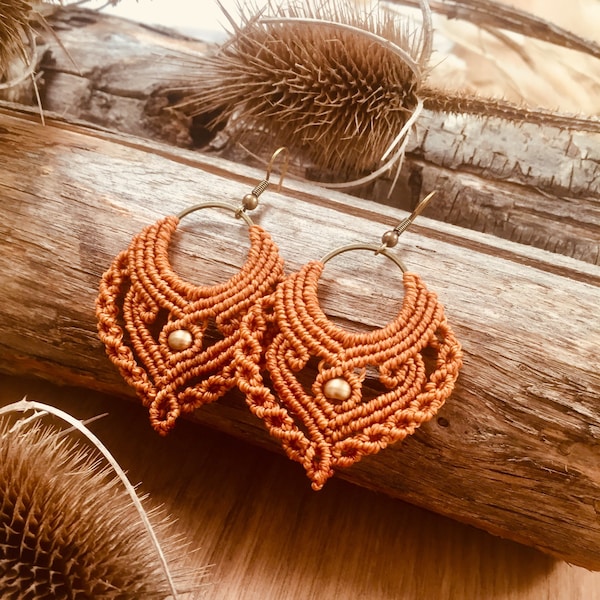 Créoles « June », micro macramé, macramé earrings, bohème,hippie, boho, chic