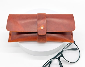Leather Glasses Case, Handmade Italian Leather Eyeglass Case, Sunglasses Case, Minimal Leather Gift for Him or Her, Gift for Mom, Dad,