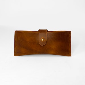 Crazy Horse Leather Brillenetui, Custom Soft Brillenetui, personalisierte Sonnenbrillenhülle mit Clip