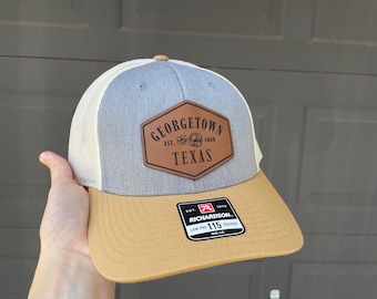 Trucker Cap mit Georgetown-Texas-Lederpatch
