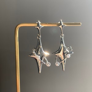 Silver Star Dangle earrings, Grunge Star Earrings, Star Celestial Earrings , Silver Star Earrings , Holiday Party Earrings, Gift for Her