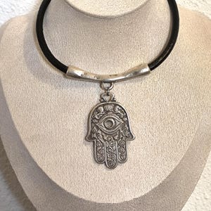 Collana girocollo Statement per donna, collana in argento, girocollo in argento, collana in pelle, collana da donna, collana in zamak, girocollo in zamak, Fatima