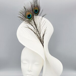 White Peacock Derby Hat Fascinator, Bridal Fascinator,Church, Formal, Mother’s Day, Royal Ascot, Wedding, Tea Party, Horse Race, Cocktail