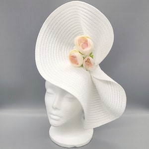 White Pink Derby Hat Fascinator, Bridal Fascinator,Church, Formal, Mother’s Day, Royal Ascot, Wedding, Tea Party, Horse Race, Cocktail