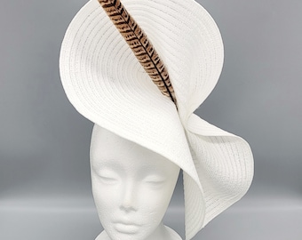 White Derby Hat Fascinator, Bridal Fascinator, Church Hat, Formal Hat, Mother’s Day, Easter, Royal Ascot, Tea Party, Horse Race, Cocktail