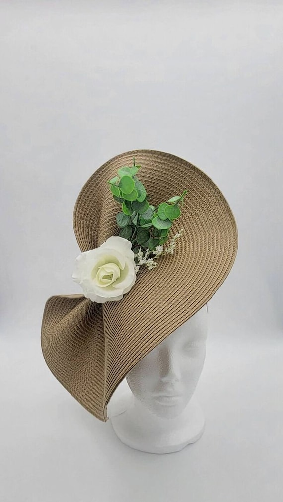 Elegant Brown and Cream Fascinator Hat Derby Tea Church Formal Headwear Tea Party Fascinator Hat: Womens Derby Hat Multi Color  main image 4