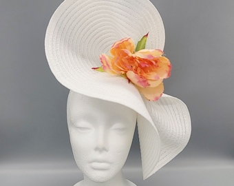 White Peach Derby Hat Fascinator, Bridal Fascinator,Church, Formal, Mother’s Day, Royal Ascot, Wedding, Tea Party, Horse Race, Cocktail