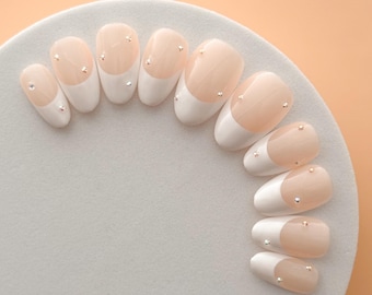 Timeless Press On Nails - French Tip