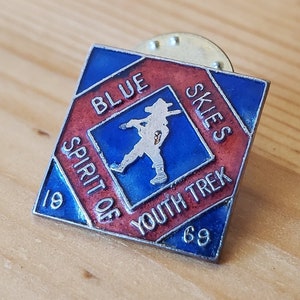 Blue Skies - Spirit Of Youth Trek - 1969 - Beautiful Vintage Scouts Pin - Brooch Pin- Unique Rare Hat Pin Lapel Pin Vintage Pin Enamel Pin