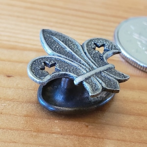 Antique Metal Boy Scout Lapel Badge With Serial Number! - Super cool!