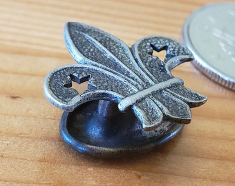 Antique Metal Boy Scout Lapel Badge With Serial Number! - Super cool!