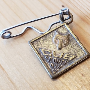 Cub Scouts BSA Charm style pin - Beautiful Vintage and Quite Tarnished -   Brooch Pin- Unique Rare Hat Pin Lapel Pin Vintage Pin