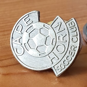 Enamel pin badge football club FC RADNICKI Pirot Serbia Yugoslavia soccer