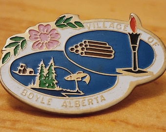 Vintage emaille Village of Boyle Alberta brochespeld