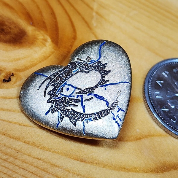 Eragon Heart Dragon Pin Heart - Classic silver with blue lines Brooch Pin Unique Rare Hat Pin Lapel Pin Vintage Pin Retro Pin Enamel Pin