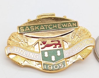 Saskatchewan Curling Association Vintage Brooch | 1905 Crest Gold-Toned Enamel Pin | Canadian Sports Memorabilia