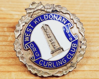 West Kildonan Curling Club Org. 1919 - Wunderschöne Vintage Seven Oaks Brosche Einzigartige Seltene Hut Pin Anstecknadel Retro Pin Emaille Pin