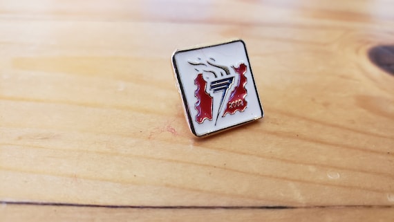 Canada Post Games Enamel Pin - 2000 Vintage Lapel Pin