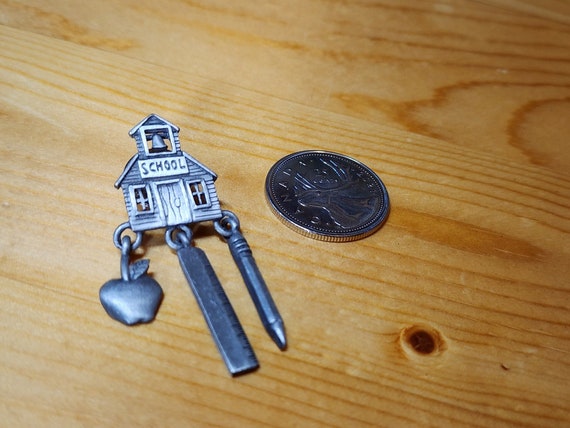 Vintage Silver Toned School House Pin With Charms… - image 1