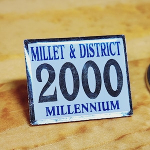 Millet and District 2000 Millennium Brooch Pin Unique Rare Hat Pin Lapel Pin Vintage Pin Retro Pin Enamel Pin
